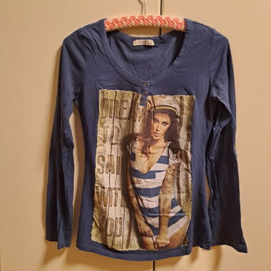 Long-sleeve shirt