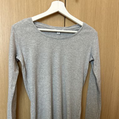 T-shirt gris manches longues 