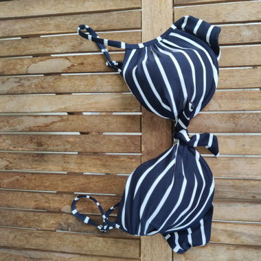 Globus Bikini Oberteil 