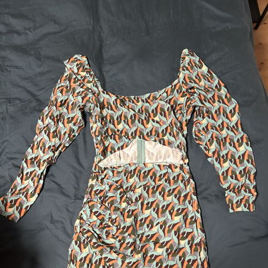Gemustertes Kleid