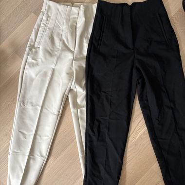 Lot deux Pantalon Zara taille XS