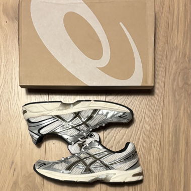 Sneaker Asics Gr. 43.5