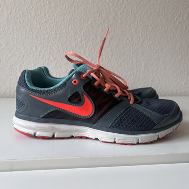 Nike-Sneakers