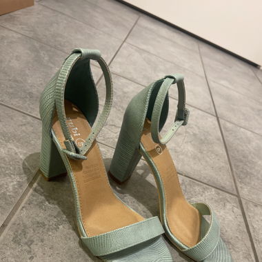 Sommer pumps