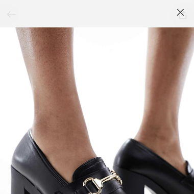 Chaussure à talons noir