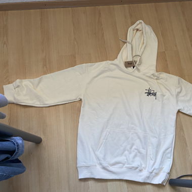 Pull à capuche 
