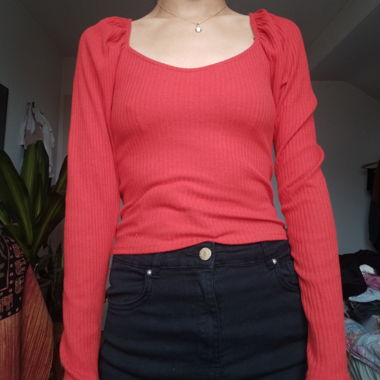 RED TOP