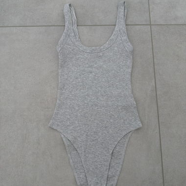 Grauer Damen Body