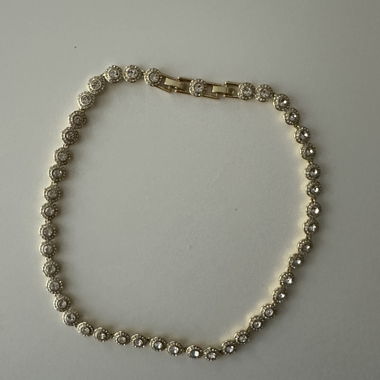 Goldfarbene Swarovskikette