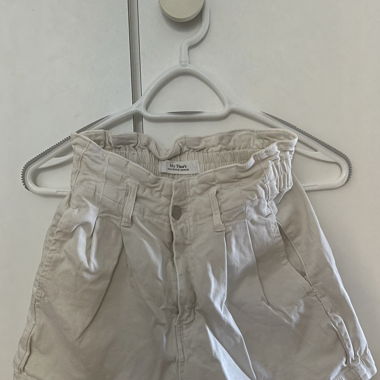 Kurze weisse hose/shorts