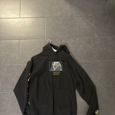 PULL&BEAR Naruto Collection Kakashi
