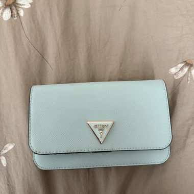 Guess Crossbody Wallet/ Umhängetasche 