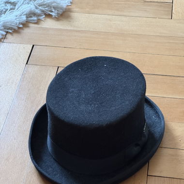 Top Hat