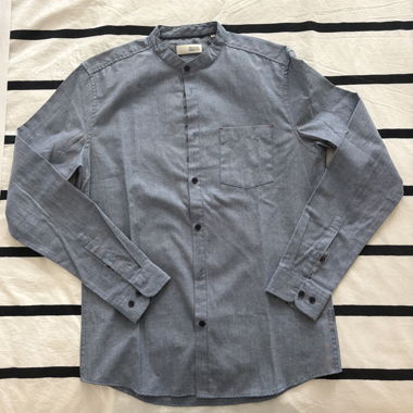 Men’s Grey Mandarin Collar Shirt – Size M