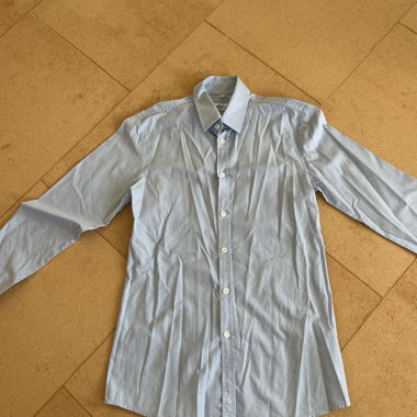 Chemise bleu clair