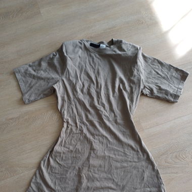 Kleid