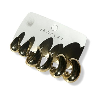 gold hoop earrings 
