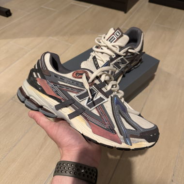 New Balance 1906A Sneaker