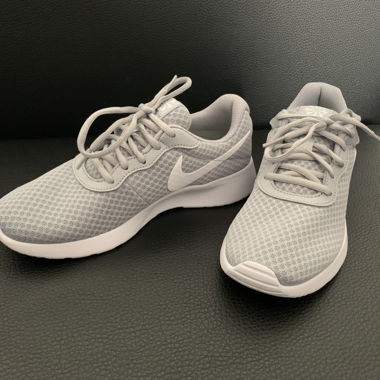 Nike Tanjun 