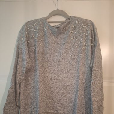 Pull avec perles taille M
