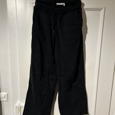 Pantaloni neri Weekday taglia S
