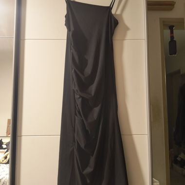 Schwarzes Shein Slip-Kleid