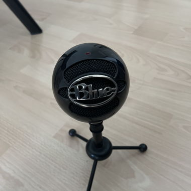 Blue Snowball