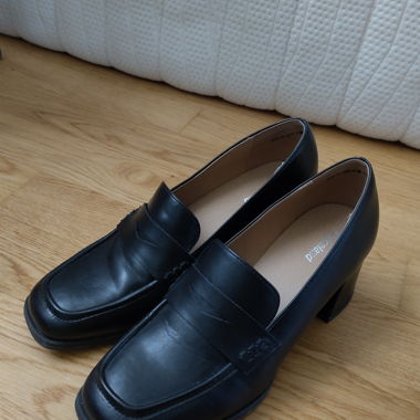 Black loafers with heel