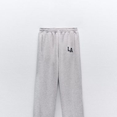 Pantaloni tuta zara