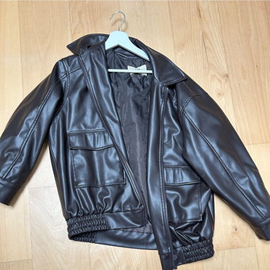 Drippige Kunstlederjacke