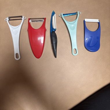 Vegetable Peeler Set