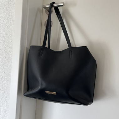 black anna field handbag