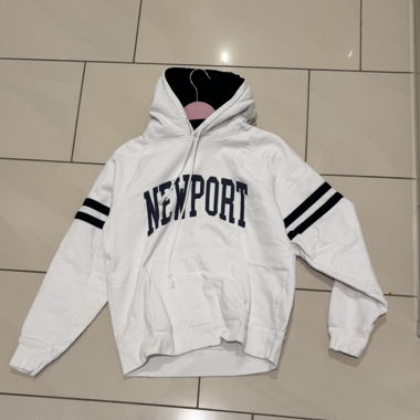Weisser Hoodie, Brandy Melville