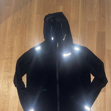 NIKE running Jacke