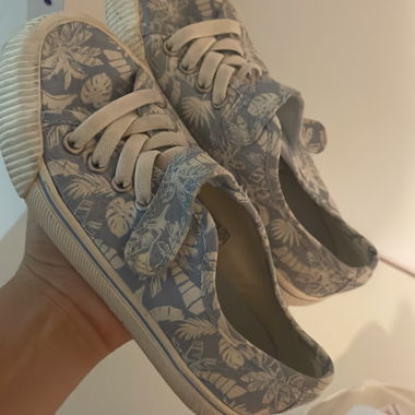 Blumen-Sneakers gr. 31