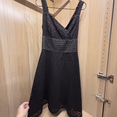 Robe noire EMP