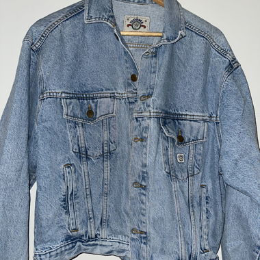 Spezielle Jeansjacke