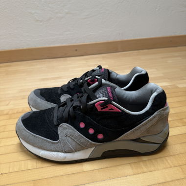 Saucony Sneakers Size 42.5