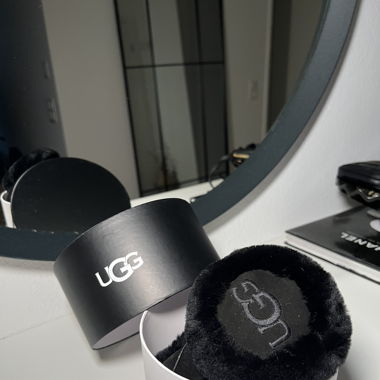 UGG ear warmer