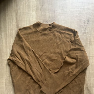 Pull marron