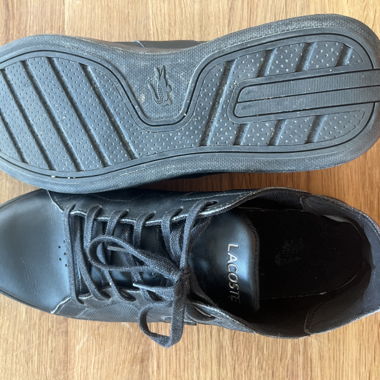 Schwarze Lacoste Sneakers