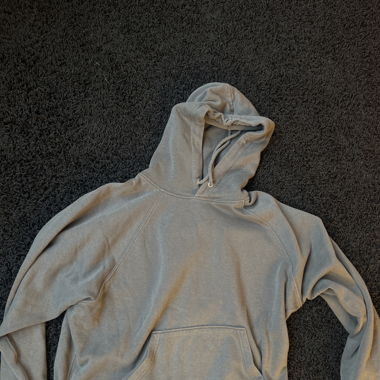 Pull à capuche 