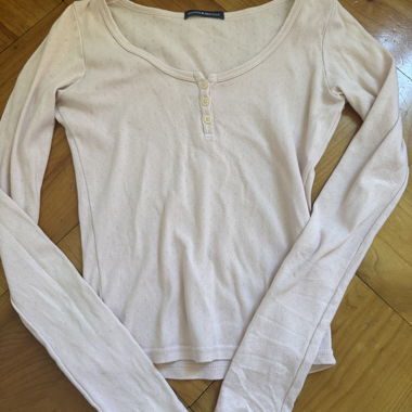 Top Brandy Melville a maniche lunghe
