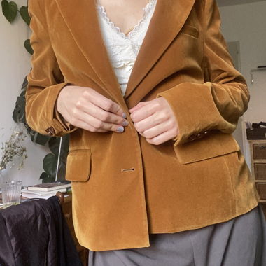 Blazer en velours moutarde