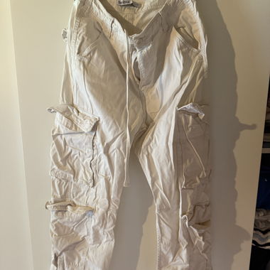Bershka - Cargohose Weiss - EU 38 