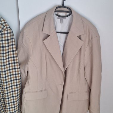 Beiger Blazer EU 44