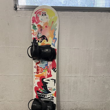 Snowboard boots & helmet 