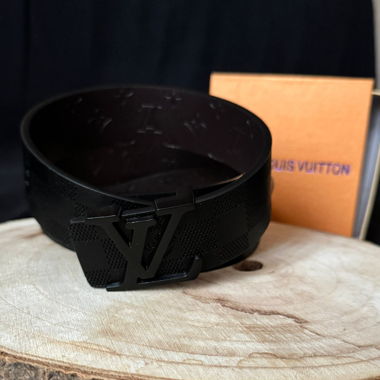 Louis Vuitton Gürtel (r3p)