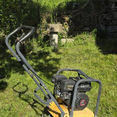 Vibrationsstampfer/Rüttelplatte, LUMAG RP1100PRO