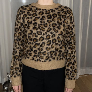Leopard print sweater